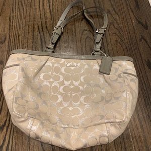 ❗️Coach Purse❗️